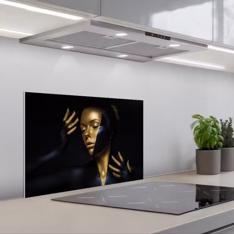 Kitchen splashback for hob - Make up - Art - Woman - Luxury - Gold — 1