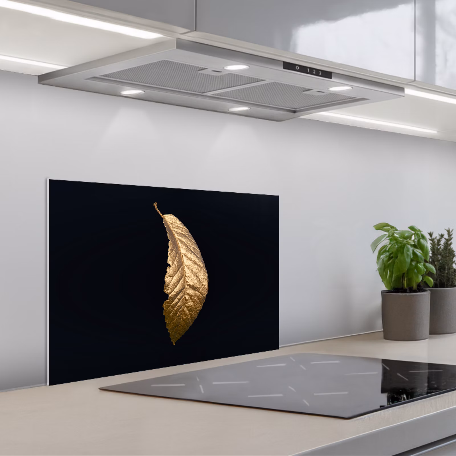 Kitchen splashback for hob - Leaves - Luxury - Gold - Black - Nature — 1