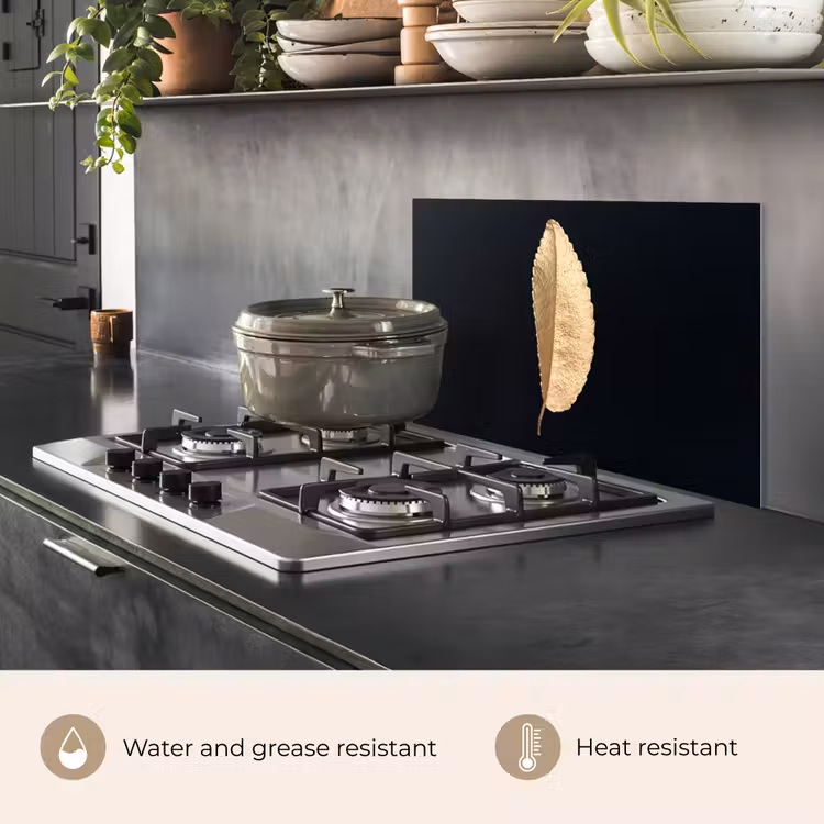 Kitchen splashback for hob - Leaves - Black and gold - Luxury - Chic - Nature — 2