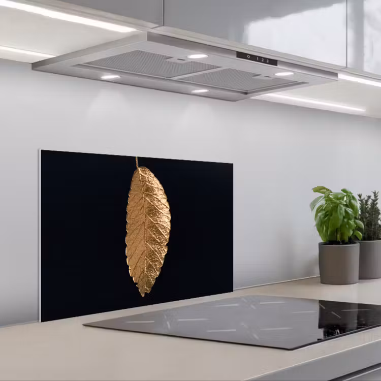 Kitchen splashback for hob - Leaves - Black - Gold - Luxury - Nature — 1