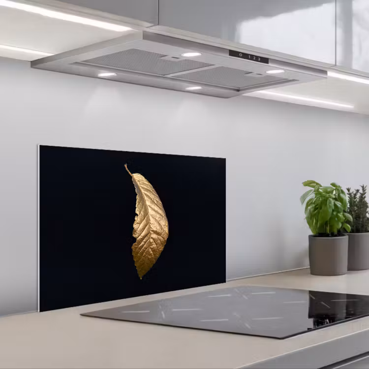 Kitchen splashback for hob - Leaves - Luxury - Gold - Black - Nature — 1
