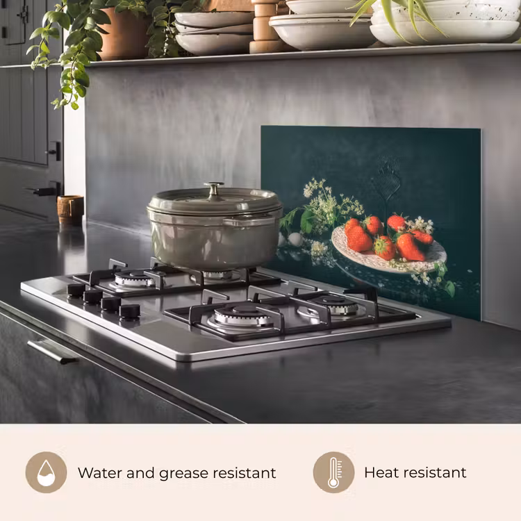 Kitchen splashback for hob - Strawberries - Painting - Still life - Flowers - Egg - Plate — 2
