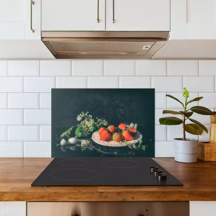 Kitchen splashback for hob - Strawberries - Painting - Still life - Flowers - Egg - Plate — 3