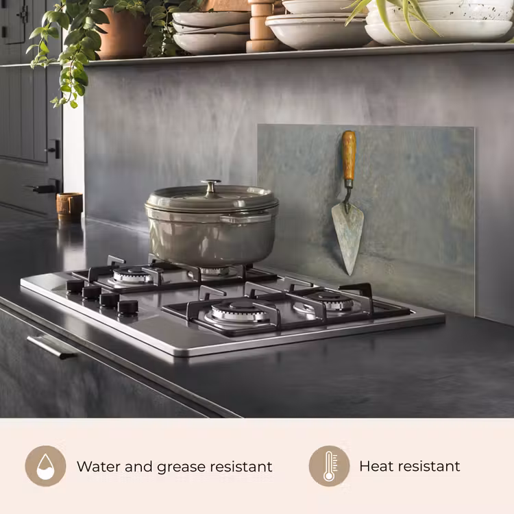 Kitchen splashback for hob - Trowel - Paint - Tools — 2