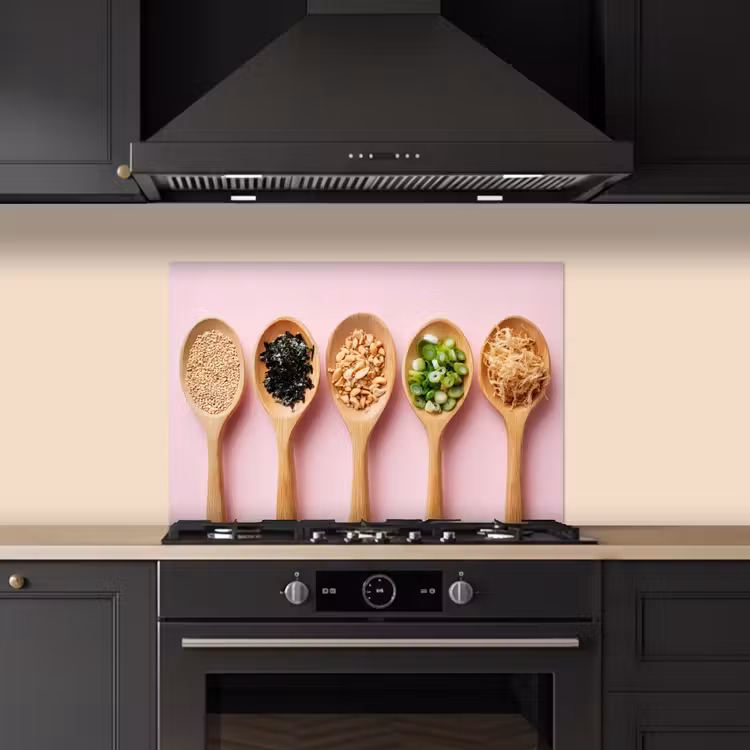 Kitchen splashback for hob - Ingredients - Spoons - Wood - Pink — 5