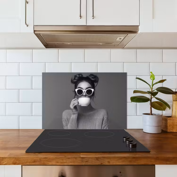 Kitchen splashback for hob - Woman - Coffee - Black - White — 3