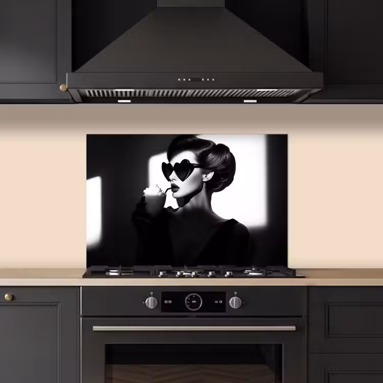 Kitchen splashback for hob - Woman - Black - Heart — 5