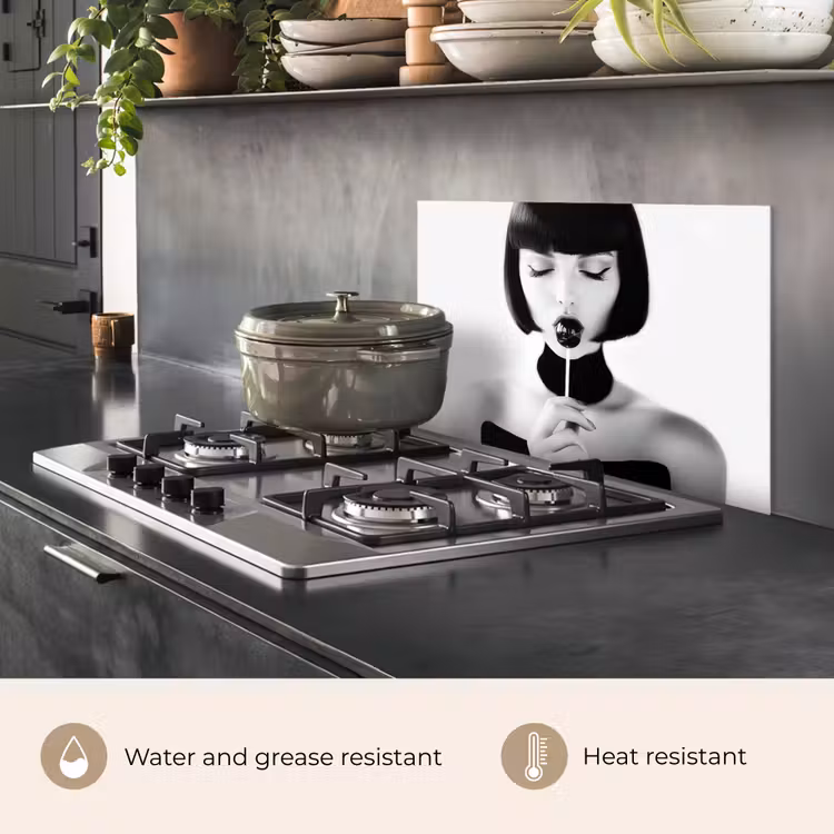 Kitchen splashback for hob - Woman - Lolly - Black - White — 2