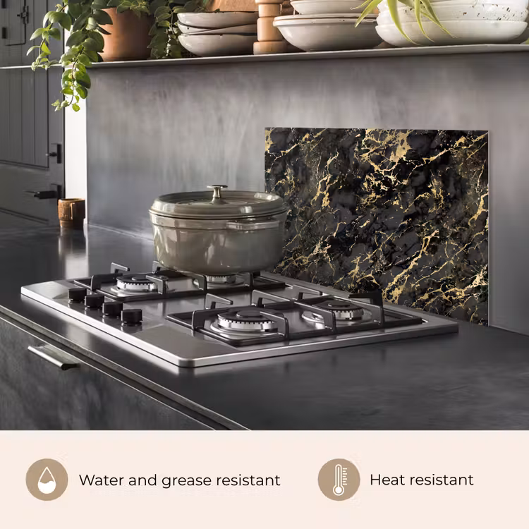 Kitchen splashback for hob - Marble - Black - Gold Texture — 2