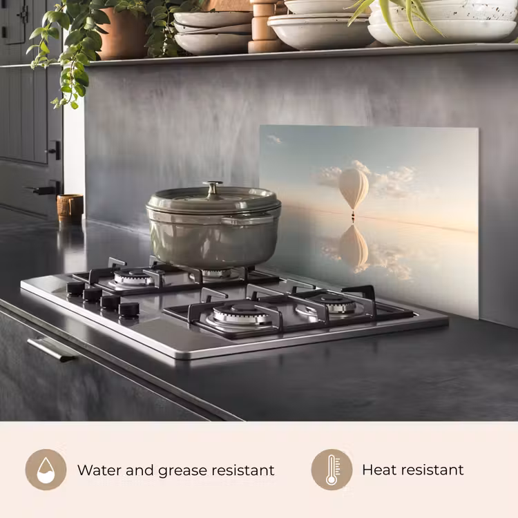 Kitchen splashback for hob - Hot air balloon - Clouds - Water - Blue — 2