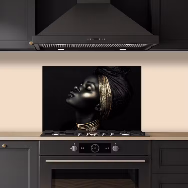 Kitchen splashback for hob - Woman - Black - Gold - Jewelry — 5