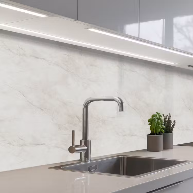 Kitchen splashback - Gray - Marble - Veins — 2