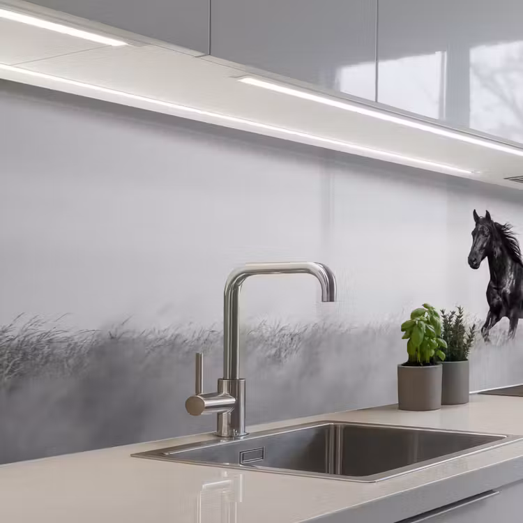 Kitchen splashback - Horses - Grass - Black - White — 2