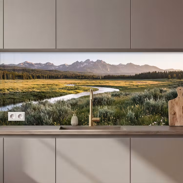 Kitchen splashback - Mountain scenery - River - Forest — 1