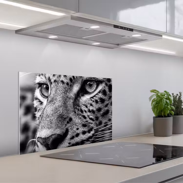 Kitchen splashback for hob - Leopard - Black - White - Eye — 1