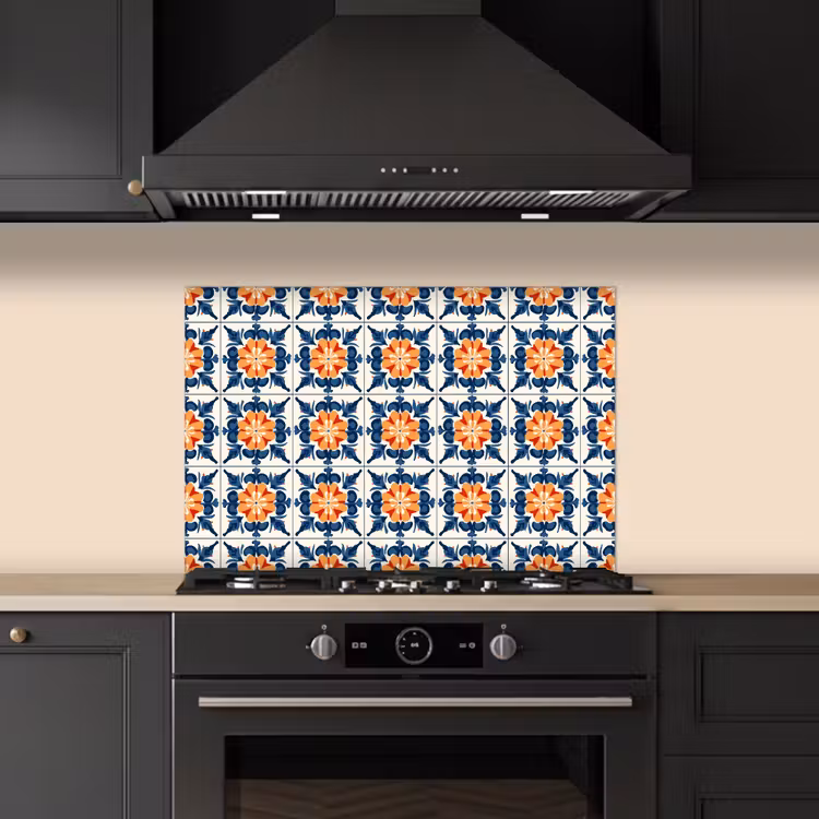 Kitchen splashback for hob - Traditional - Tile - Orange — 5