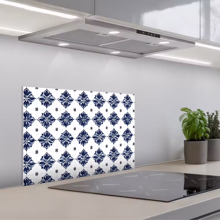 Kitchen splashback for hob - Tile motif - Blue - White - Flower — 1
