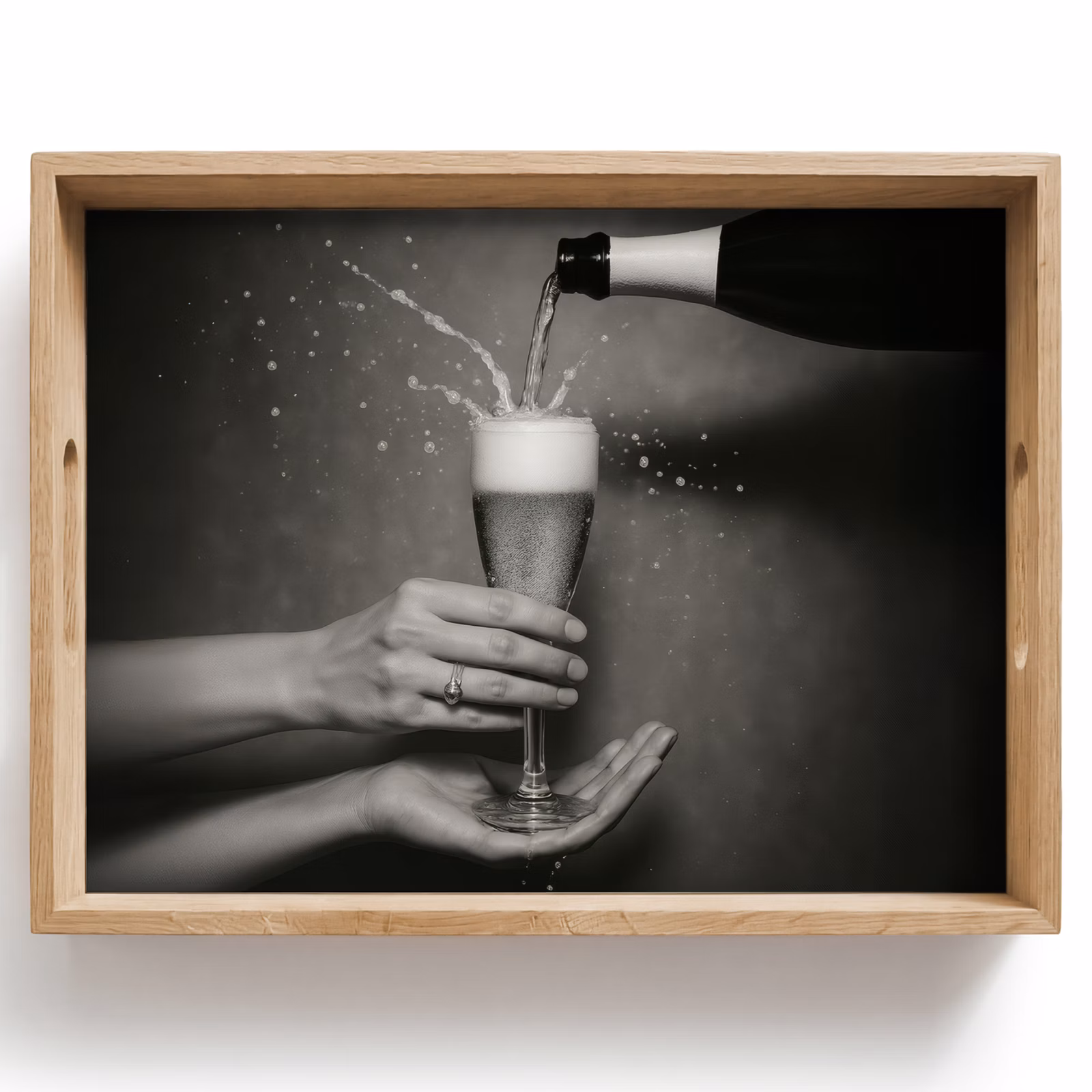 Tray - Champagne bottle - Glass - Minimalist - Splatters — 1