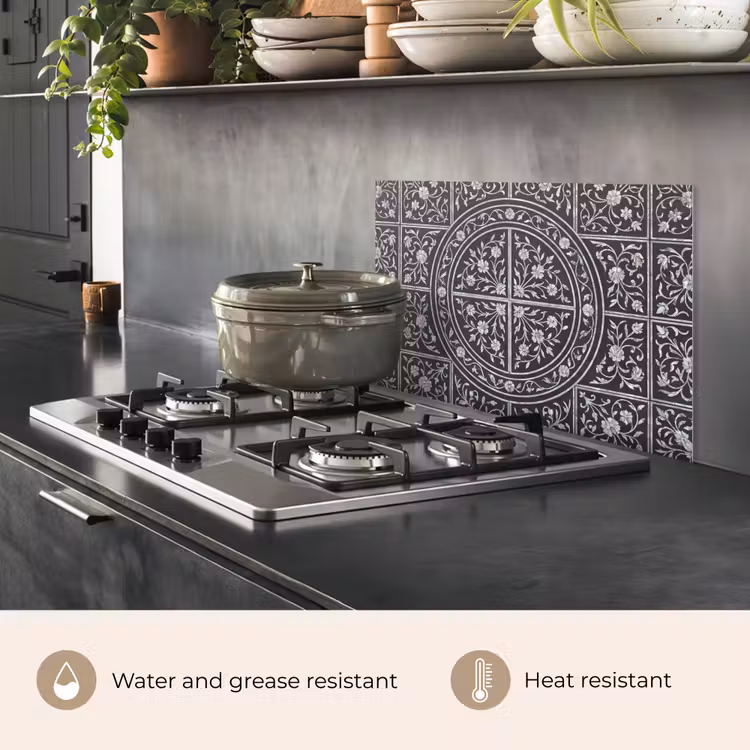 Kitchen splashback for hob - Pattern - Floral Motif - Decorative - Classic - Black — 2