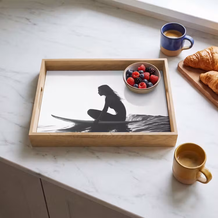 Tray - Silhouette - Woman - Surfboard - Water — 3