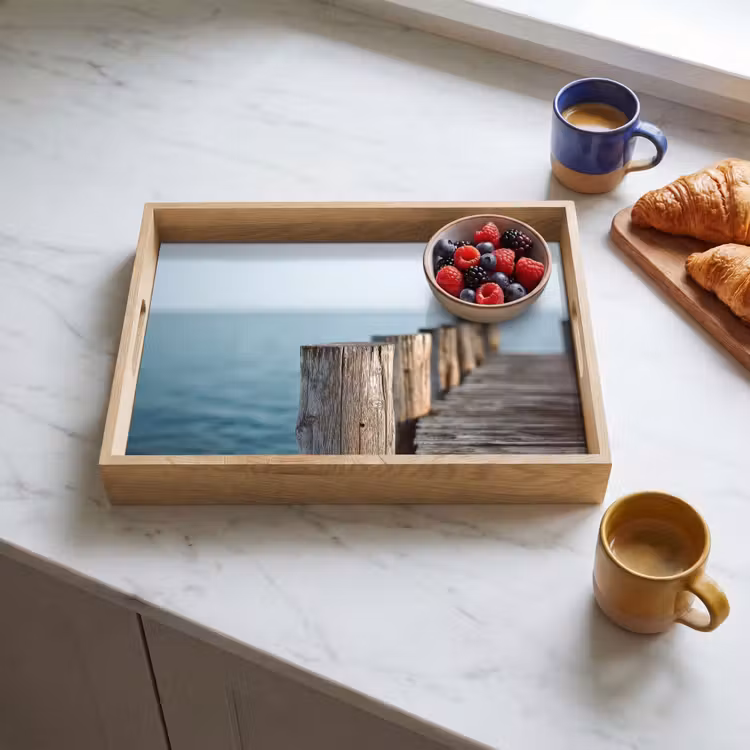Tray - Wooden scaffolding - Bright blue sky — 3