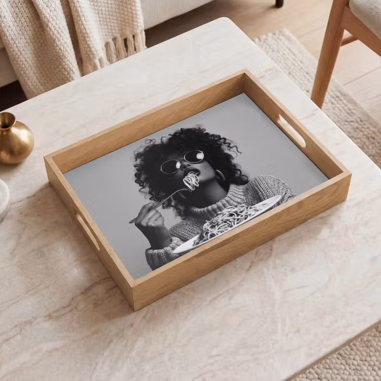 Tray - Woman - Pasta - Black - White — 2
