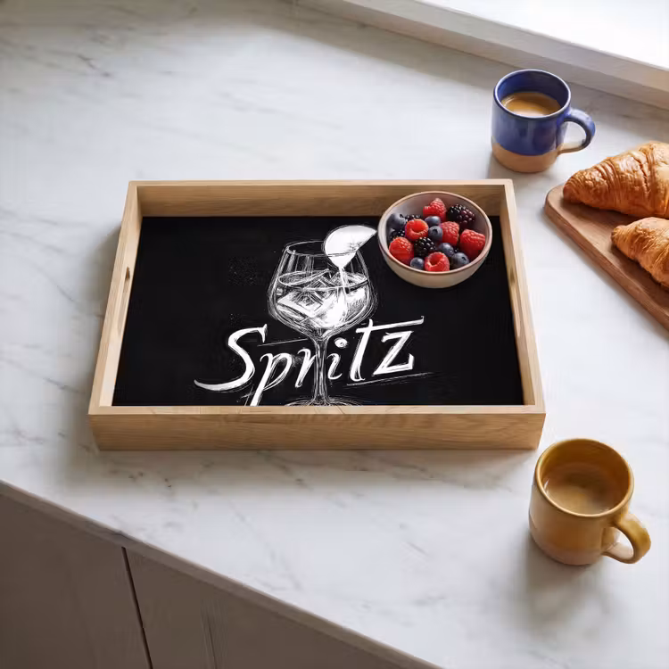 Tray - Glass spritz - Chalk letters - Ice cubes - Lemon — 3