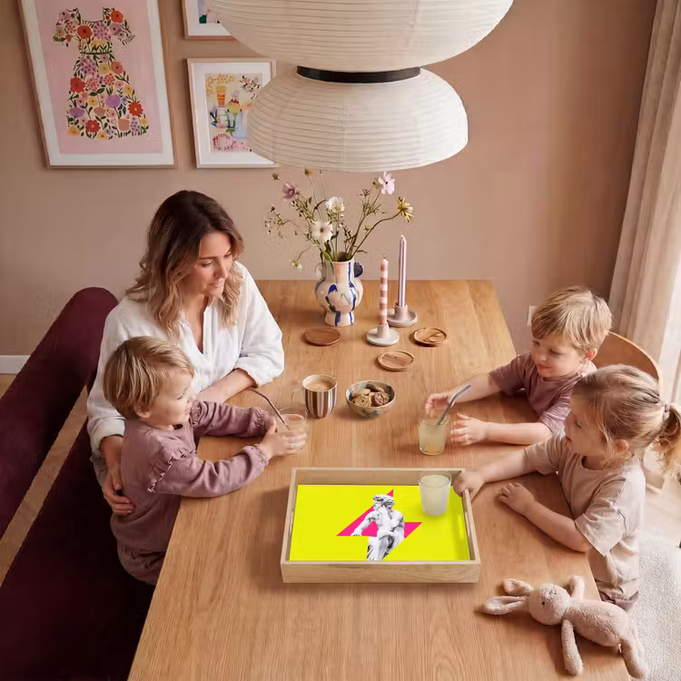 Tray - Statue - Man - Lightning Bolt - Yellow — 5