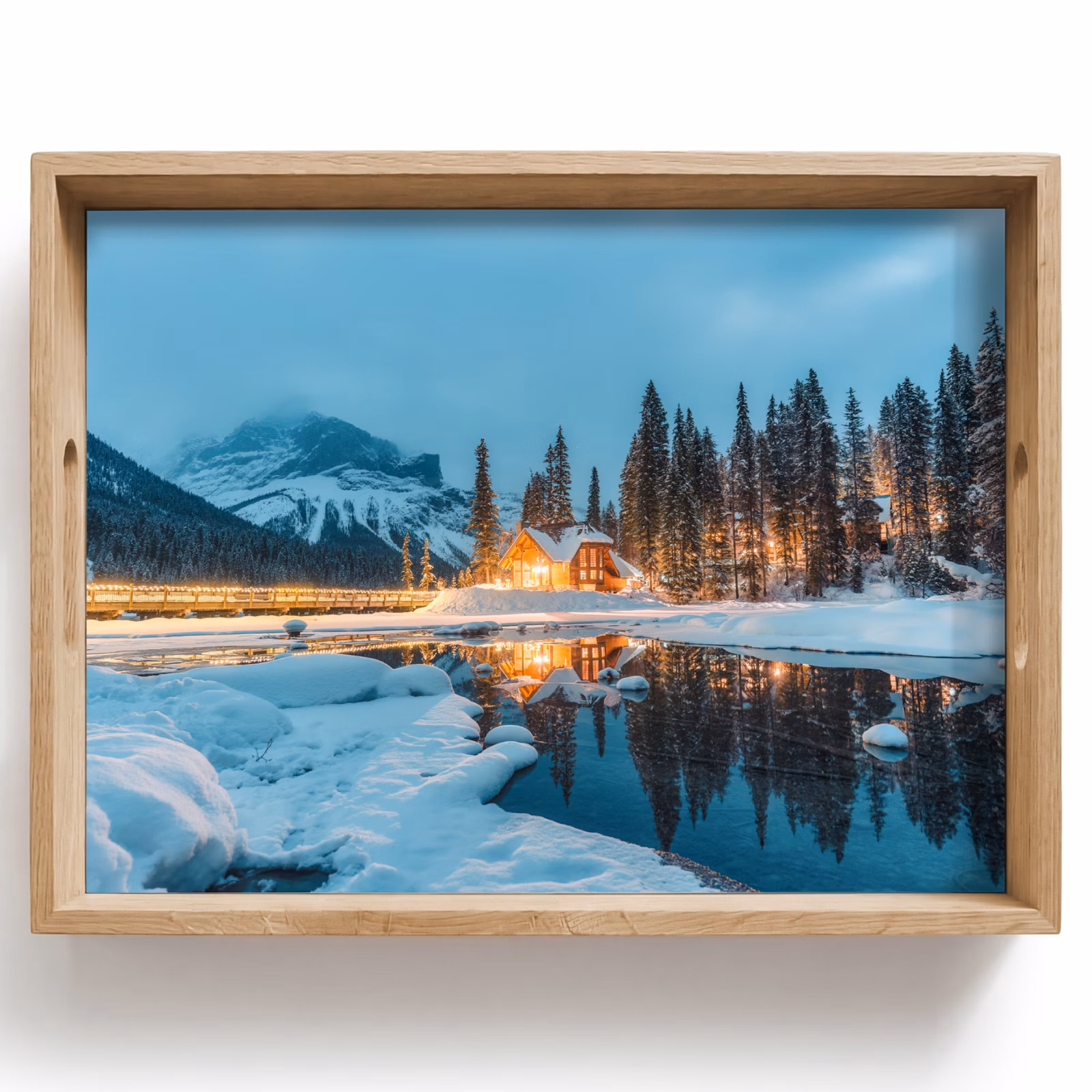 Tray - Winter landscape - Nature - House - Mountains - Snow — 1